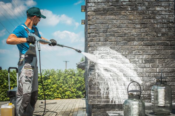 Cost of Brick Cleaning in Edison