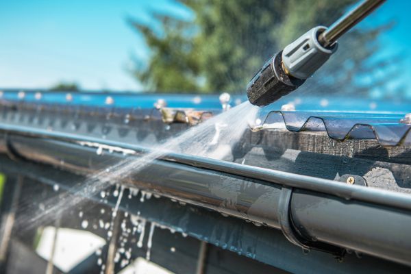 Cost of Gutter Pressure Washing in Edison