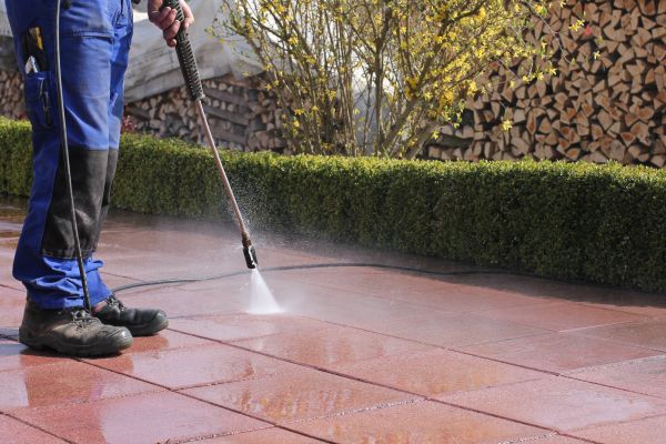 Cost of Driveway Pavers Cleaning in Edison
