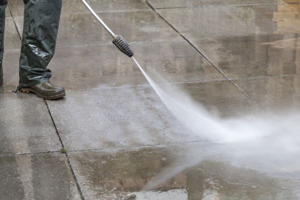 Cost of Walkway Power Washing in Edison