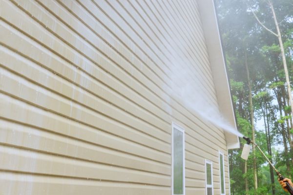 Cost of Home Exterior Washing in Edison