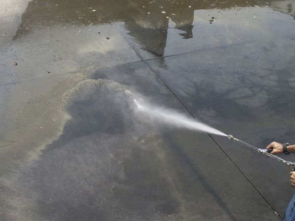 Cost of Exterior Floor Cleaning in Edison