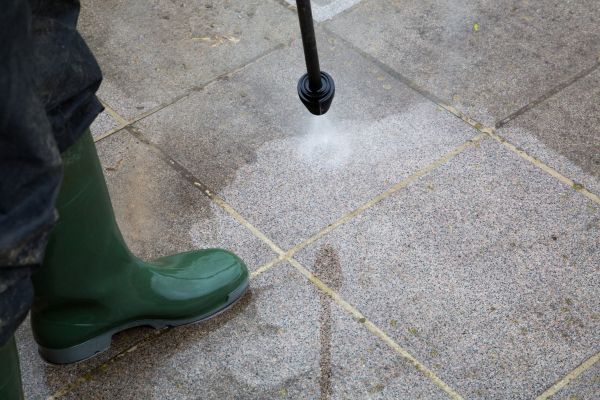 Cost of Industrial Pressure Cleaning in Edison